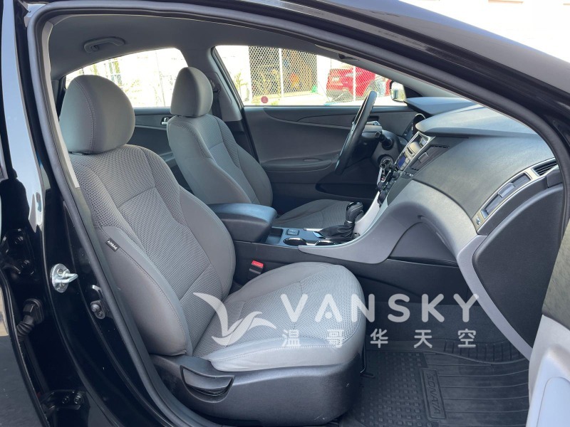 250916124710_2013 Hyundai Sonata Black 25.jpeg